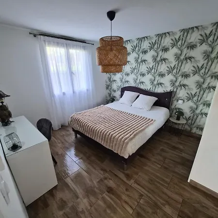 Feriehus La Gelinotte Avec Jardin Et *