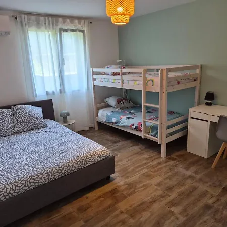 Feriehus La Gelinotte Avec Jardin Et *