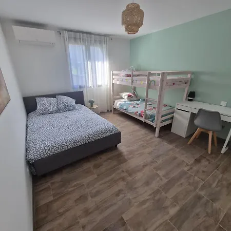 בית נופש La Gelinotte Avec Jardin Et טייר