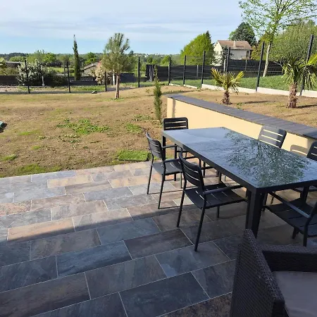 בית נופש La Gelinotte Avec Jardin Et טייר